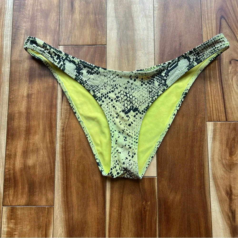 Triangl Swimwear Hailey Bieber Neon Snake Print Bikini bottom